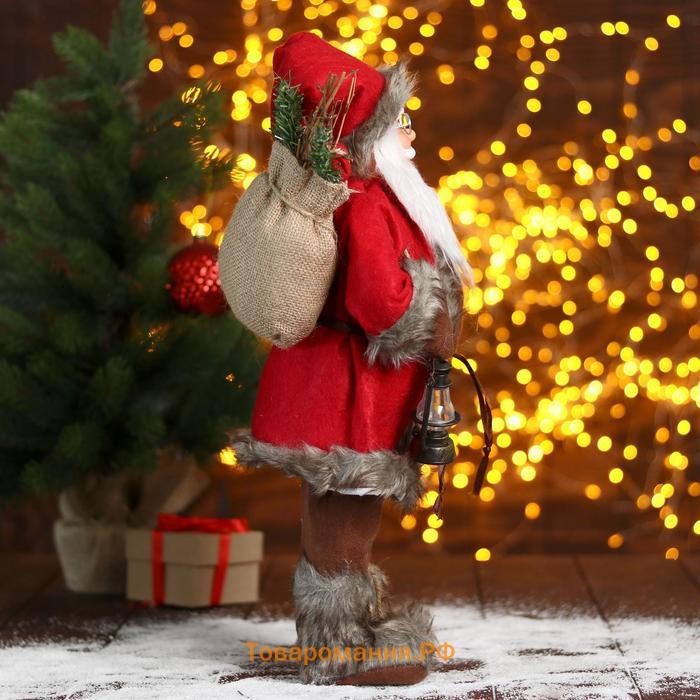 Дед Мороз "В красной шубке с веточками" 45 см